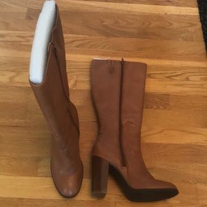 NWOT, Liz & Co. tan leather calf length boots.